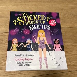 Taylor Swift My Sticker Dress-Up Swifties Book
